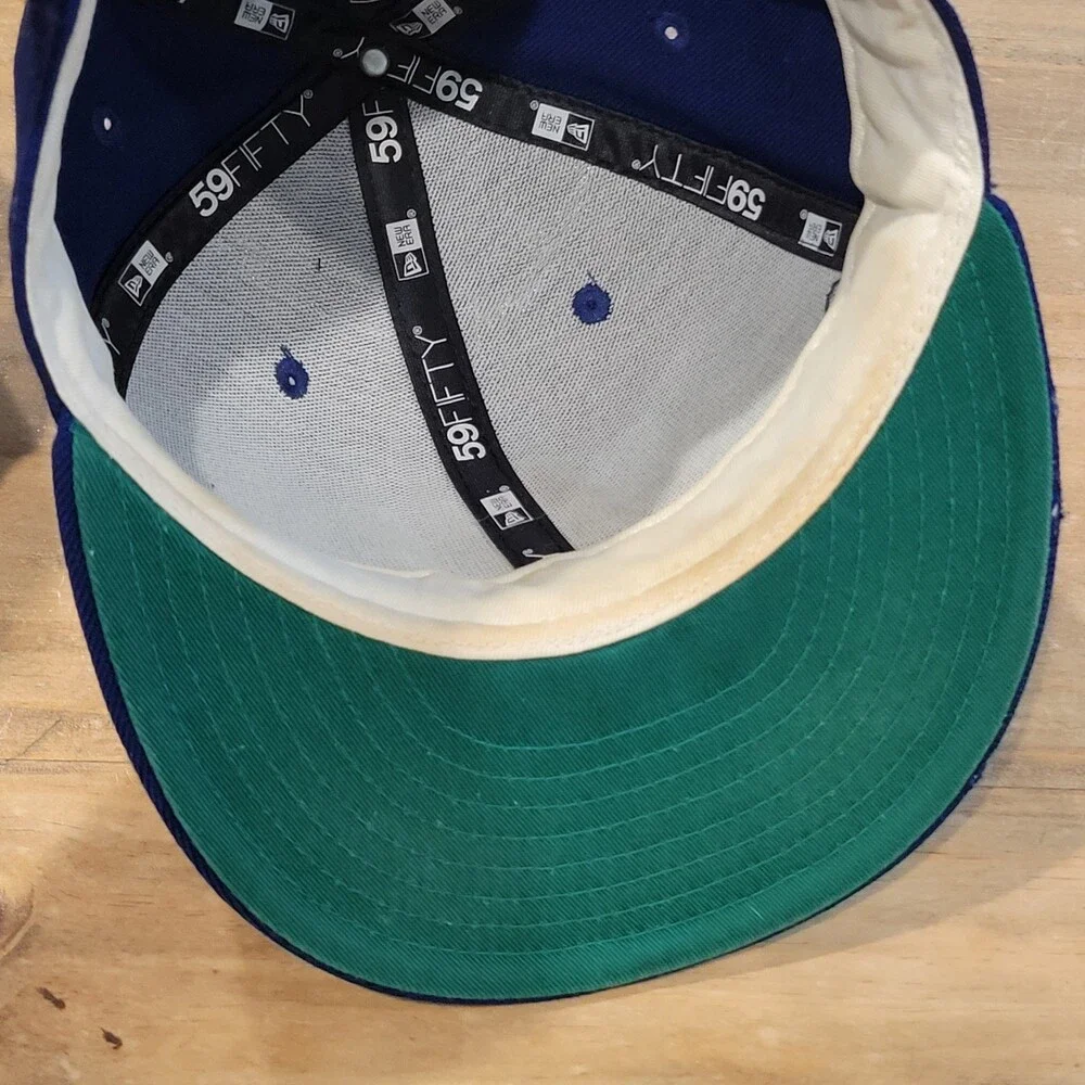 Seattle Mariners Hat Cap New Era Size 7 Cooperstown 59Fifty Wool Blue
